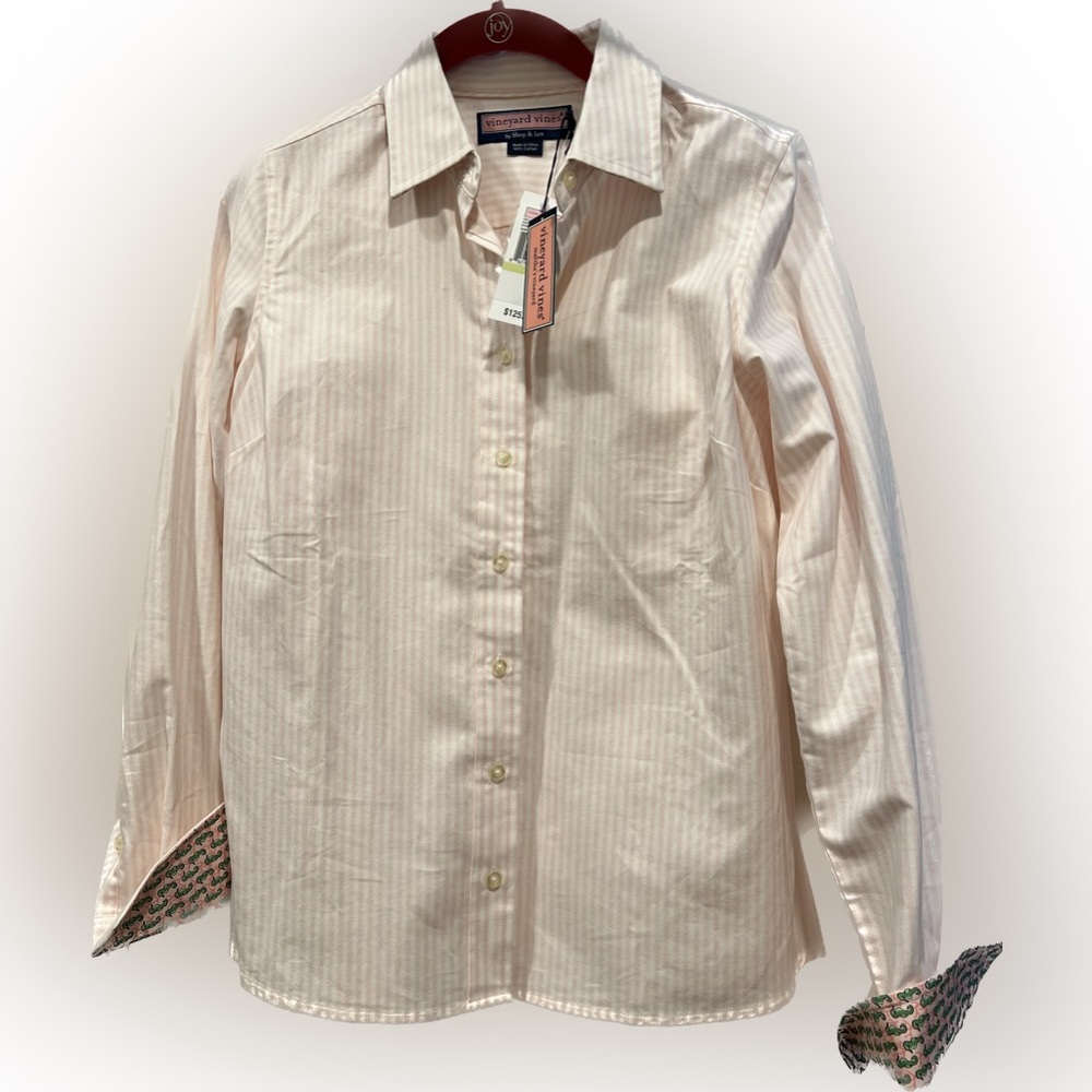 NWT Vineyard Vines Pink & white stripe Blouse With Seahorse Detail Cuffs Size 4